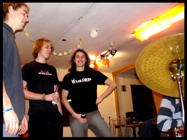 photo1
