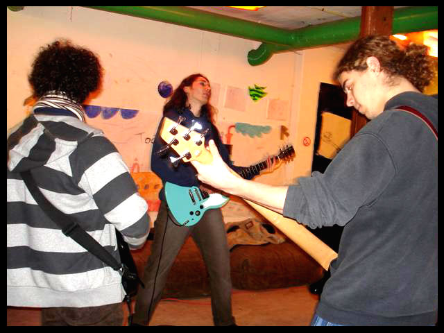 photo1